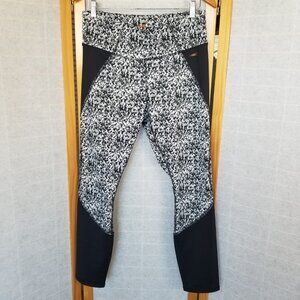 Copper Fit Compression Leggings Size XL Black Pixel Print